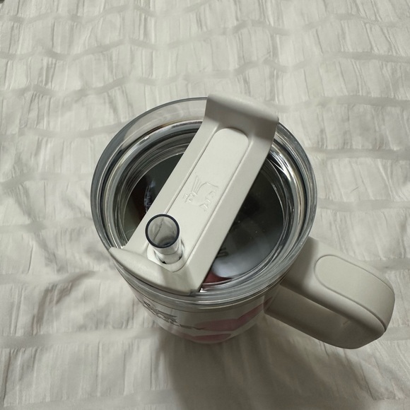 Stanley 20oz Stainless Steel H2.0 Flowstate Quencher Tumbler - Picture 5 of 5